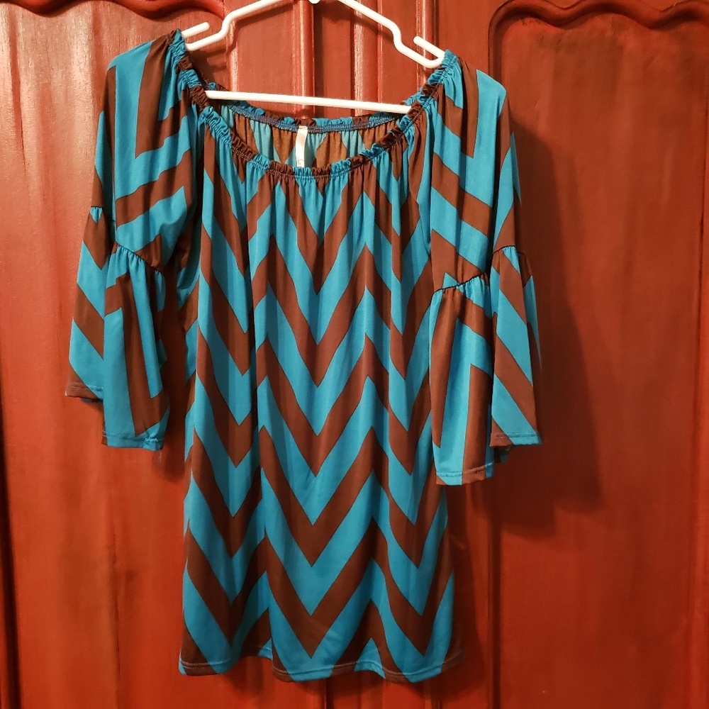 Chevron tunic top